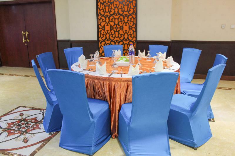 Clifton International Hotel Fujairah Exterior photo
