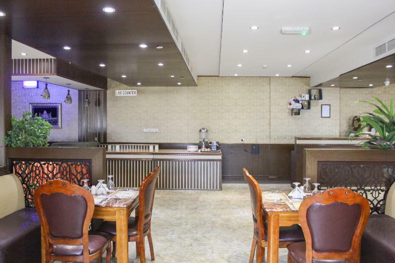 Clifton International Hotel Fujairah Exterior photo